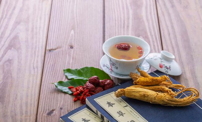 请问脸上圆圆的斑一圈黑-专业脸上有圆斑块怎么办图片平台-脸上有圈圈斑怎么回事